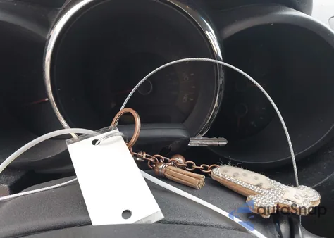 2011 Kia Soul + z USA, uszkodzony, nr VIN KNDJT2A28B7228233